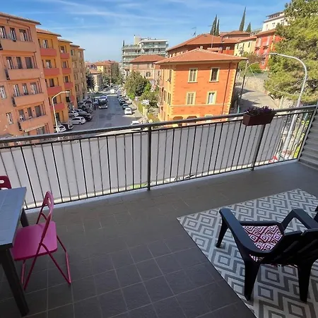 Terrazza Elce - A Stone's Throw From The Center Perúgia