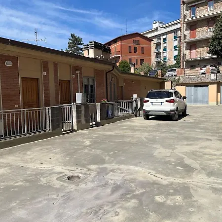 Apartment Terrazza Elce - A Stone's Throw From The Center