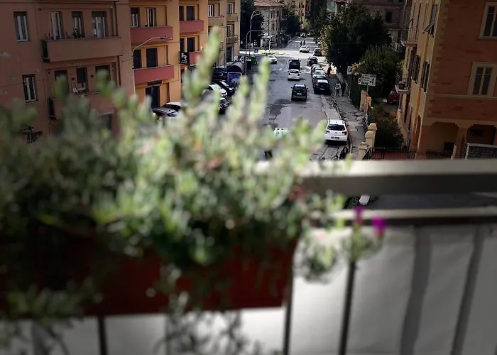 Casa Carina - La Tua Casa A Due Passi Dal Centro Di Apartamento *